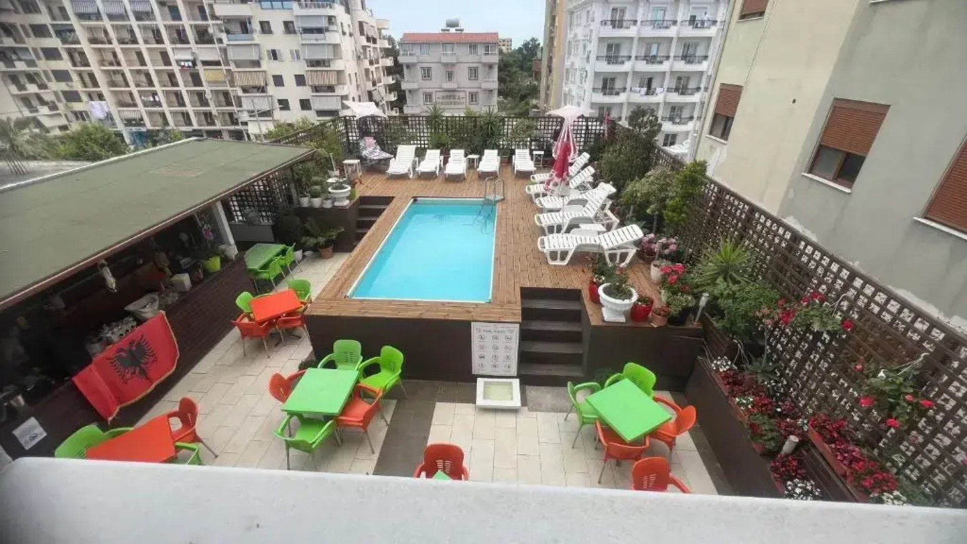 Sunrise Hotel Çameria
