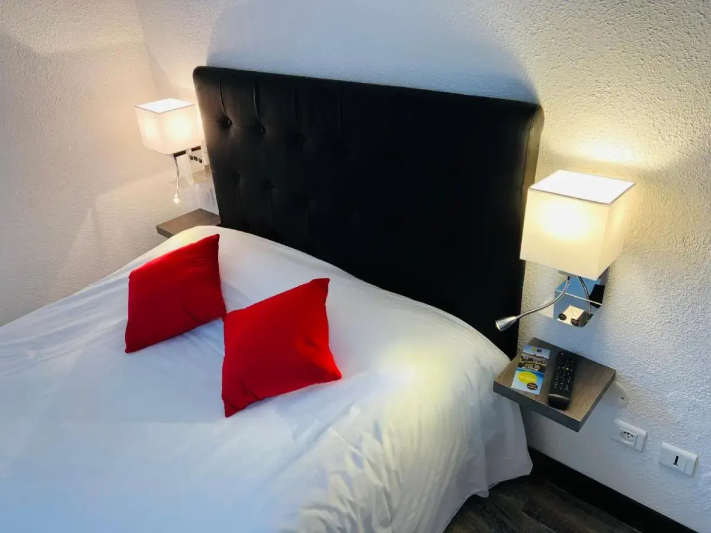 Logis Hôtel Le Relais Des Remparts