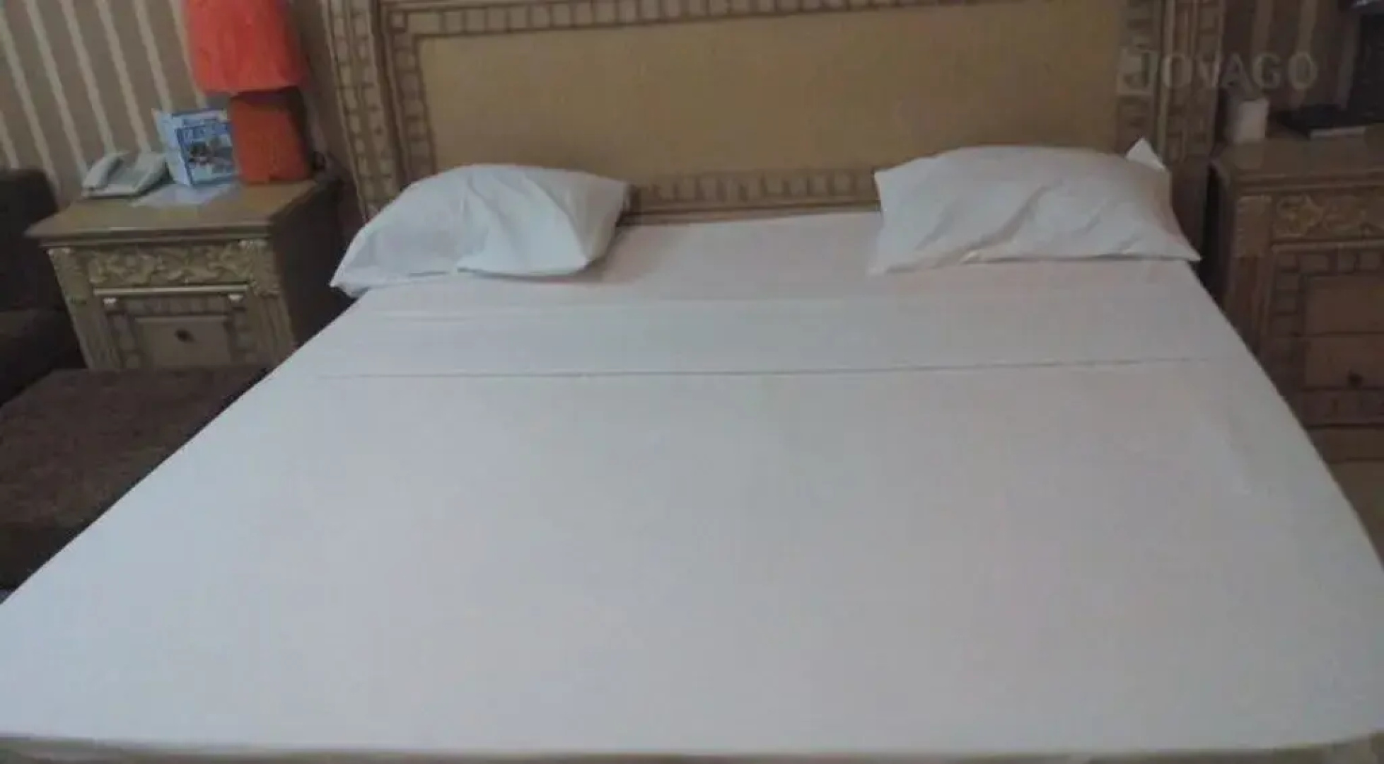 Oasis Hotel