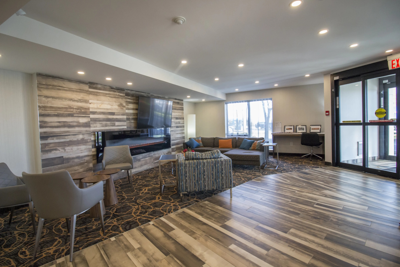 Comfort Inn Aéroport