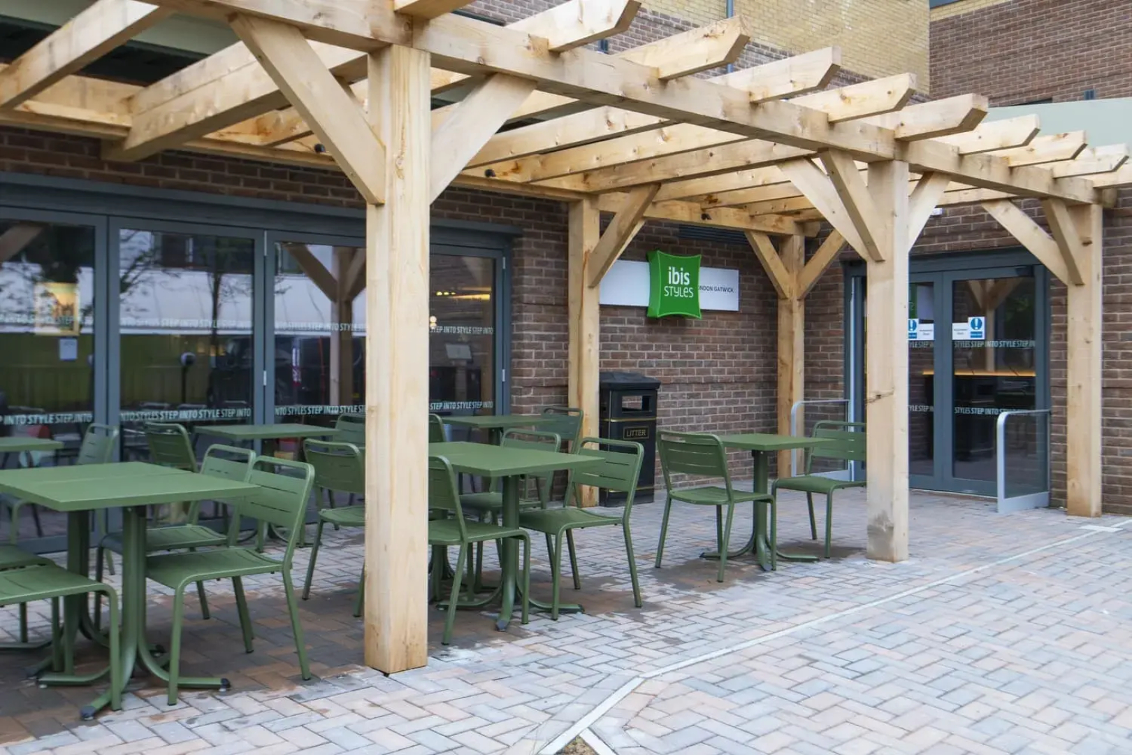 ibis London Gatwick Airport