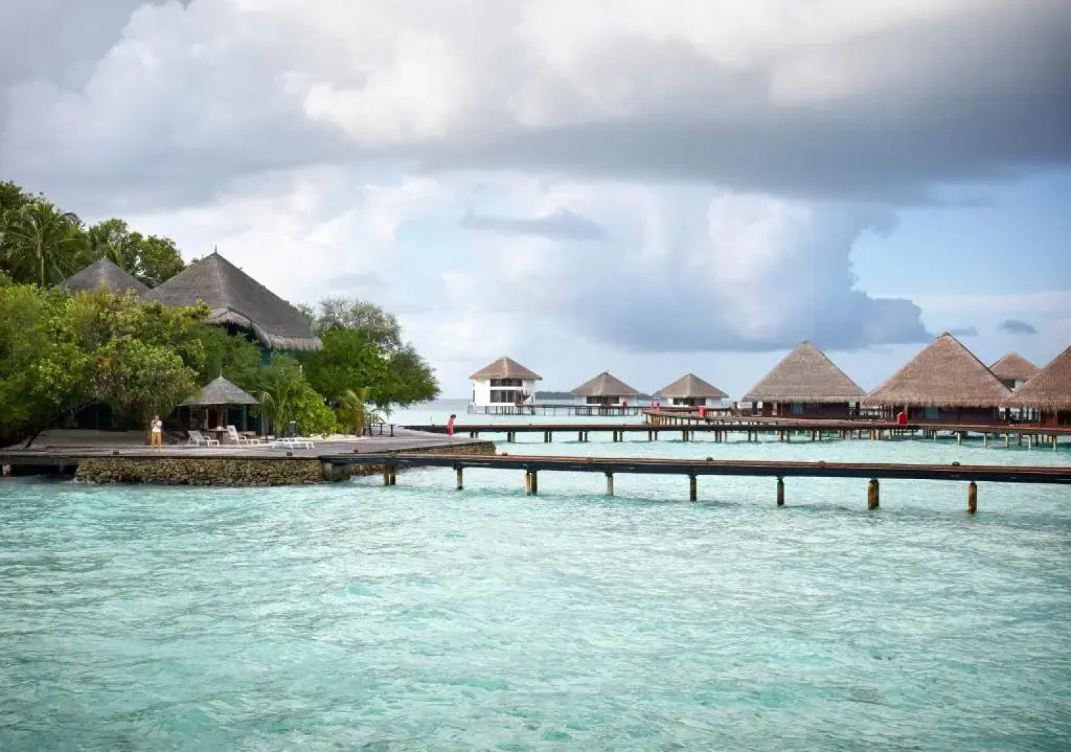 Отель Adaaran Club Rannalhi 