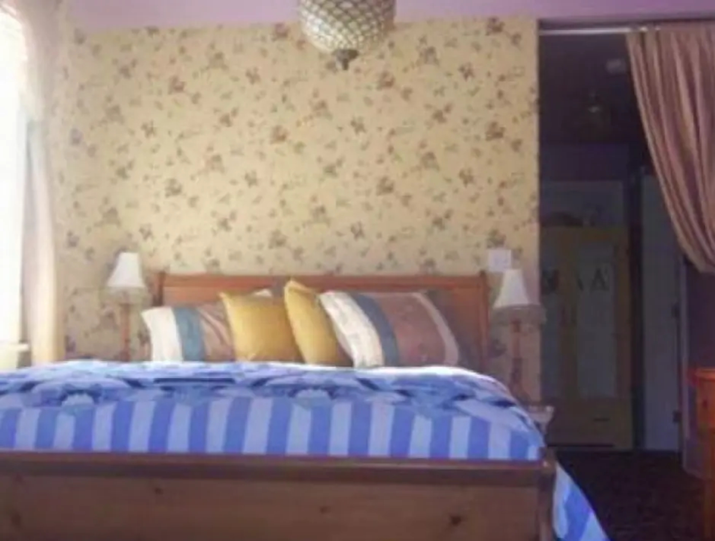 Cranbrook Premiere Residence B&B