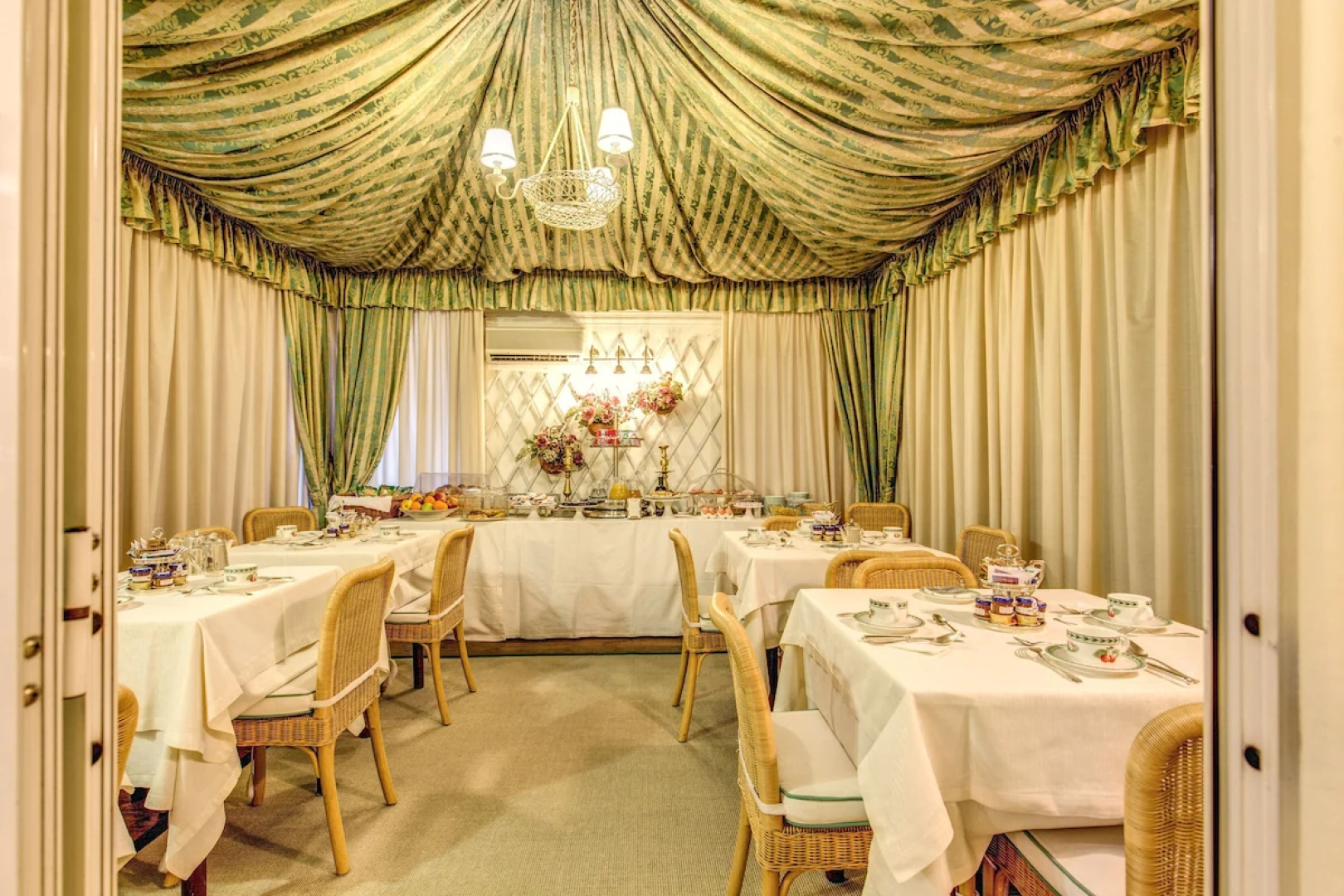 Hotel Cortina