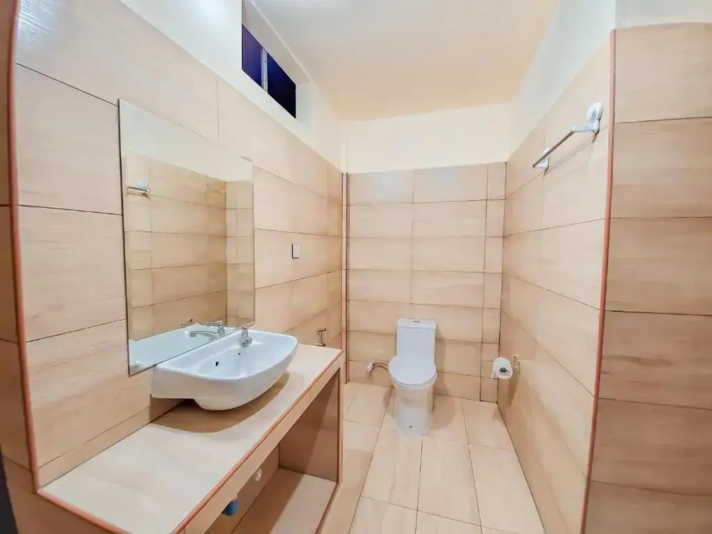 Отель Shoreline Grand