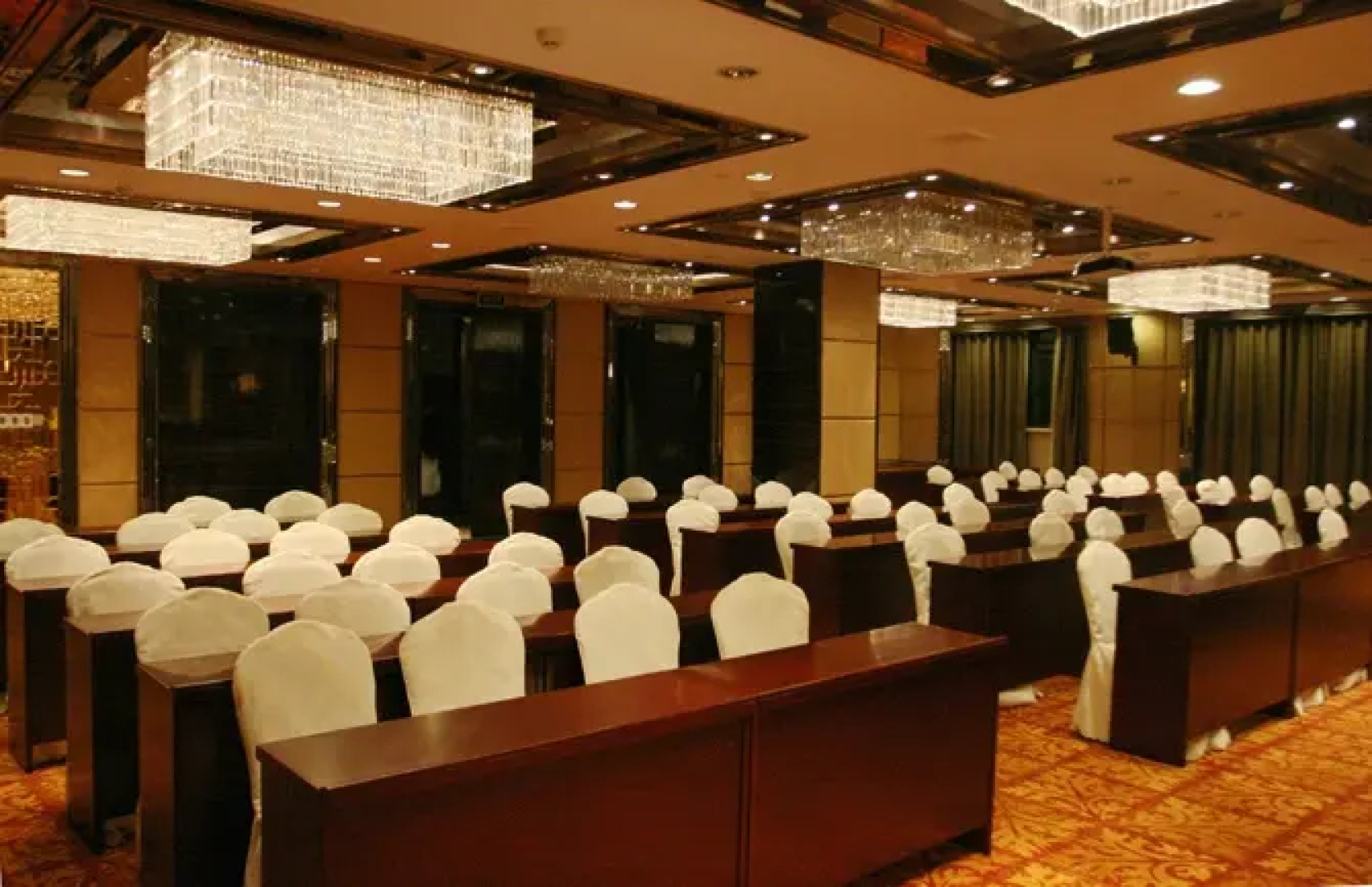 Days Hotel Huangshi Jinlun