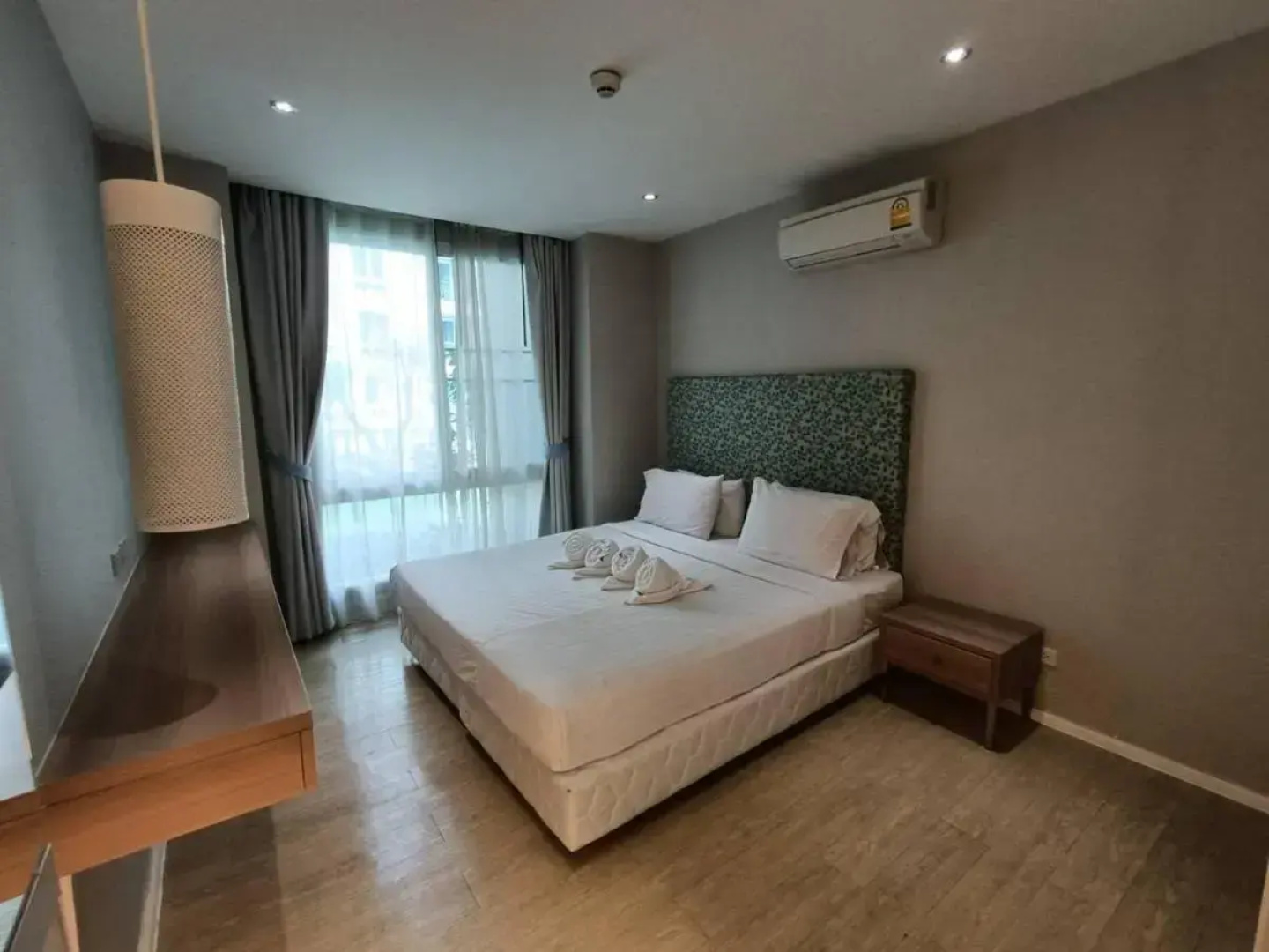 Atlantis Condo by Sompong