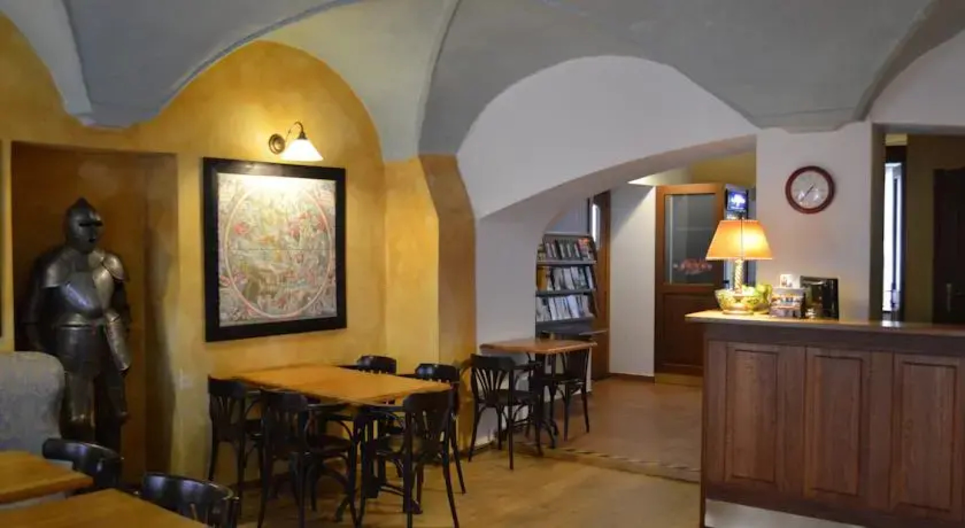 U Cervene zidle - Red Chair Hotel