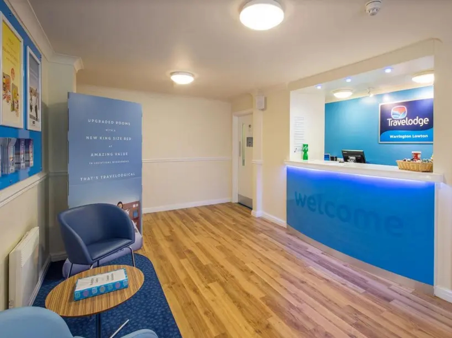 Travelodge Warrington Lowton