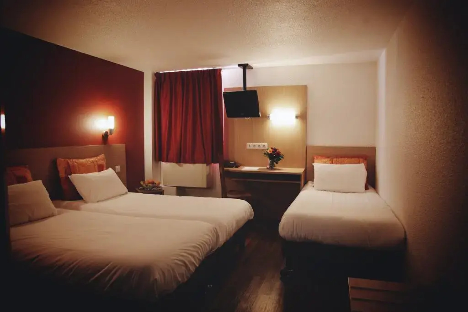 La Roseraie - Hotel & Restaurant