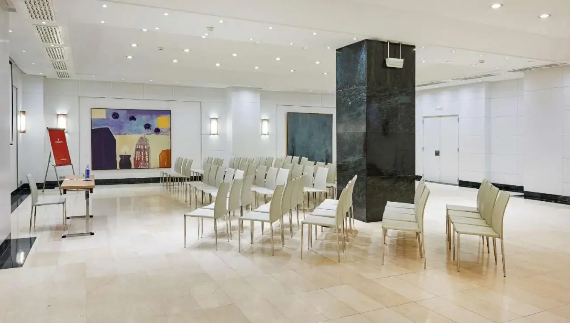 NH Collection Villa de Bilbao