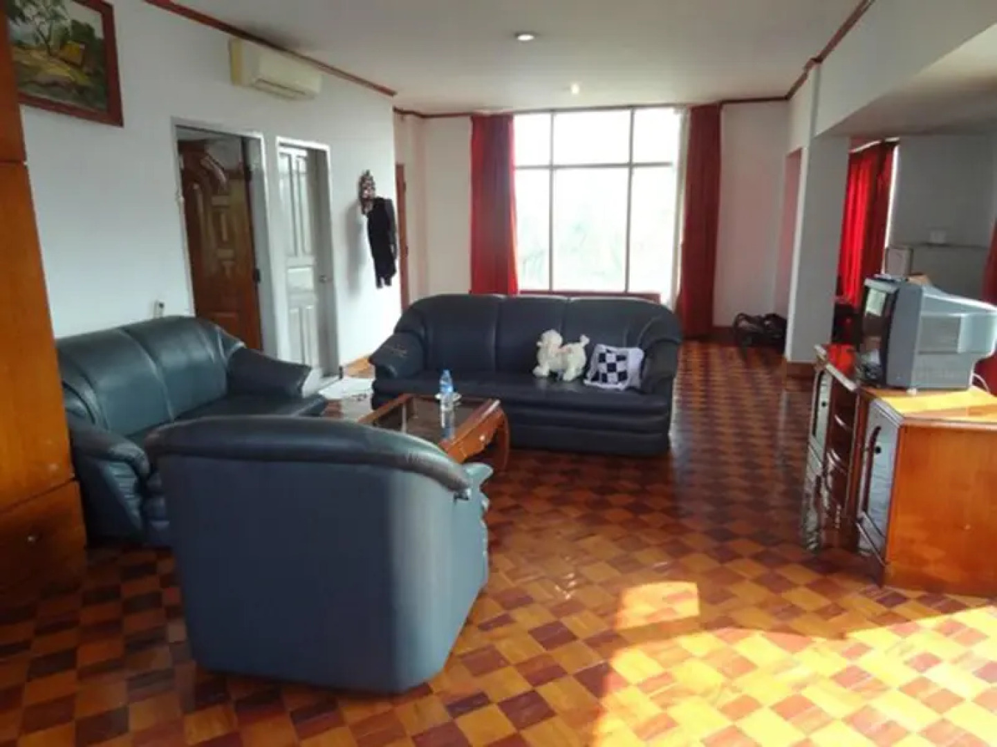 True Treasure Hotel