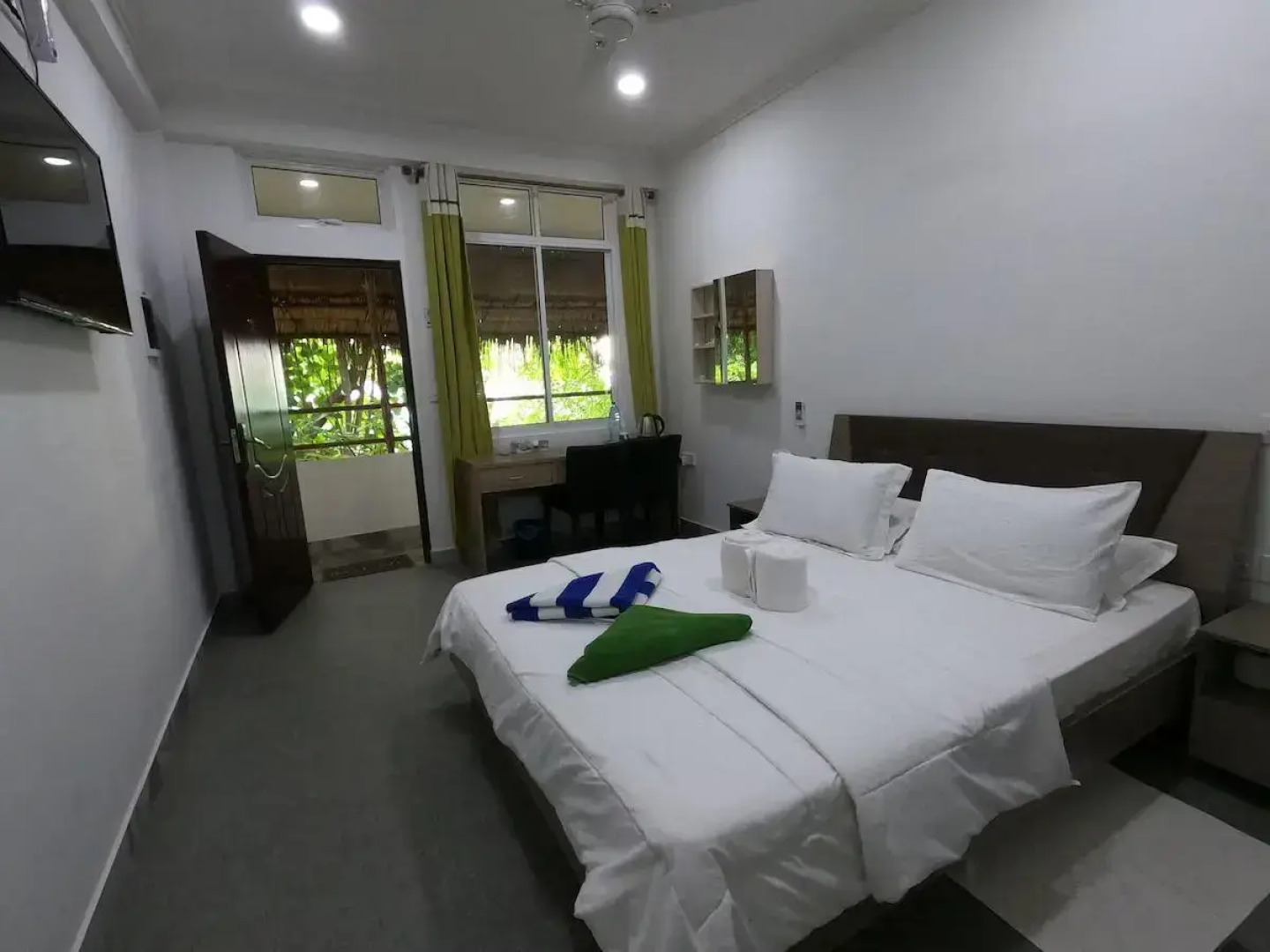 Гостевой дом Ariston Dhangethi