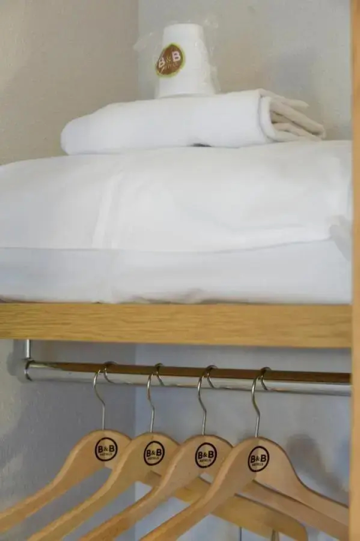 B&B HOTEL Blois Sud Vineuil