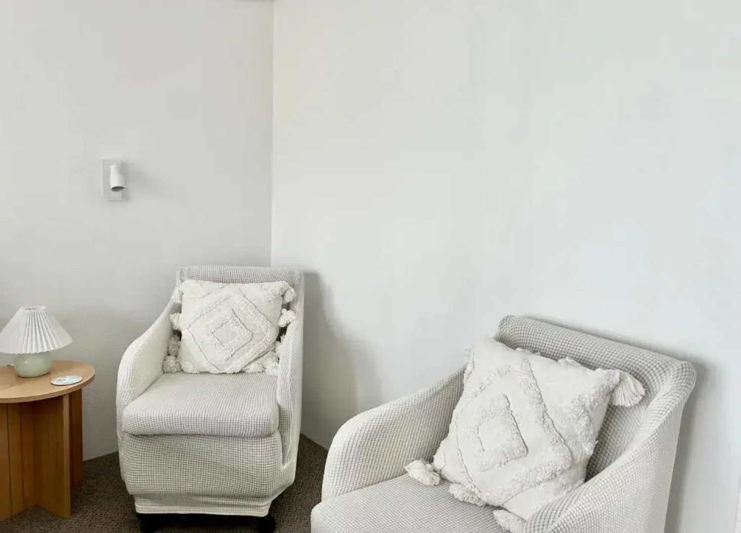Mollymook Ocean View Motel - Welcoming Guests 18 Years and Older