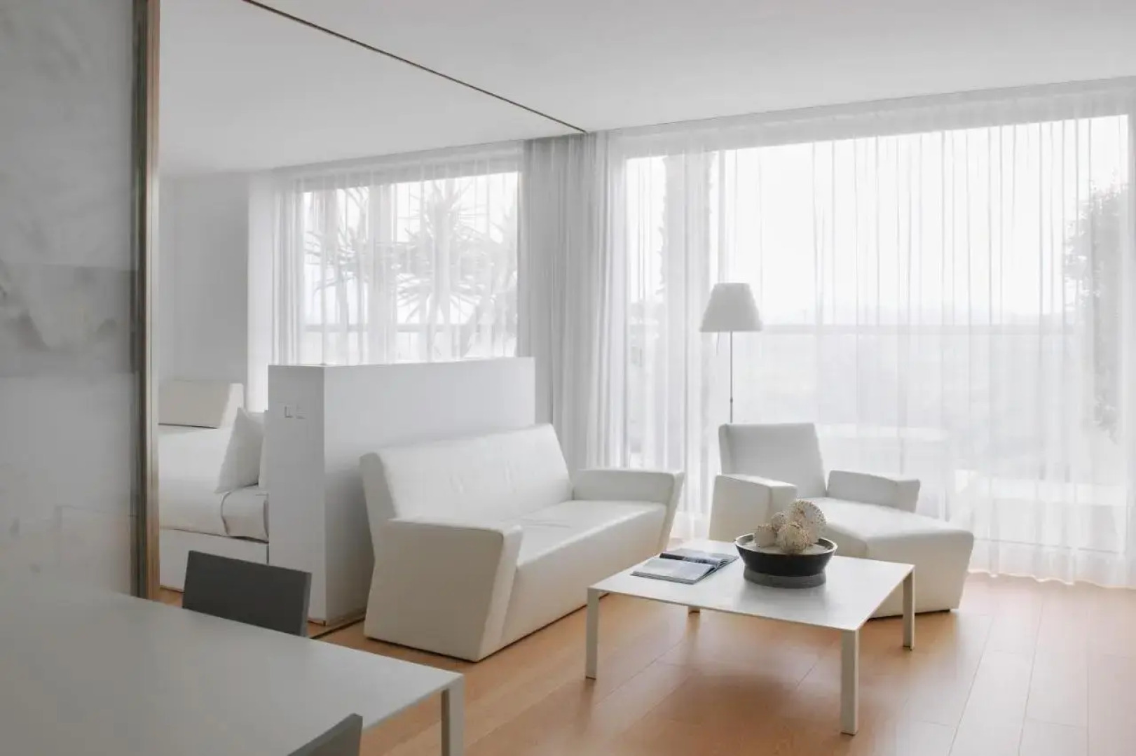 Отель Renaissance Barcelona Fira