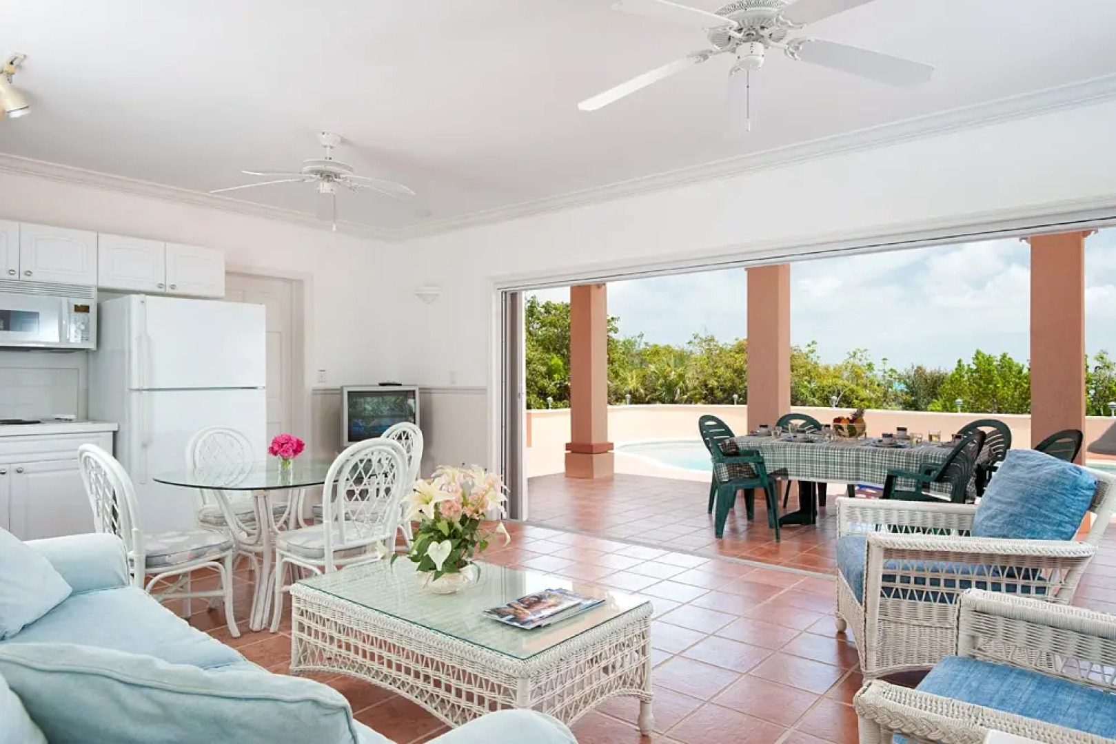 Emerald Shores Estate