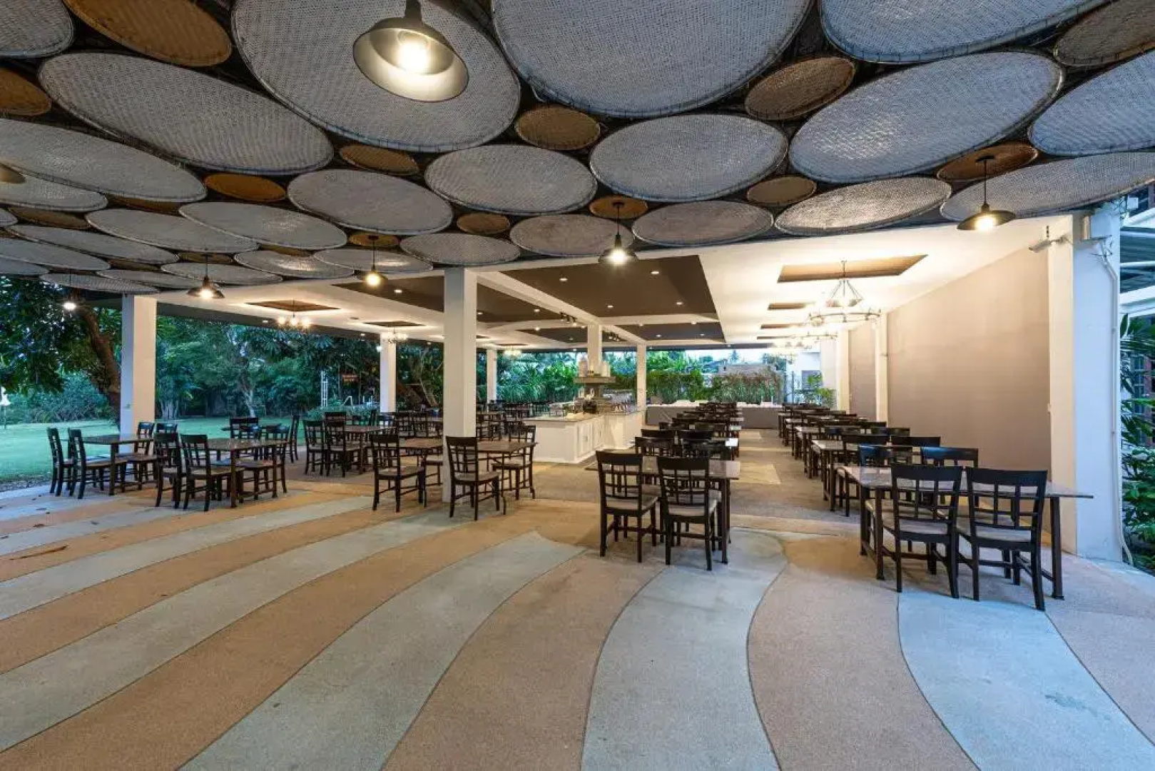 Blue Beach Grand Resort and Spa