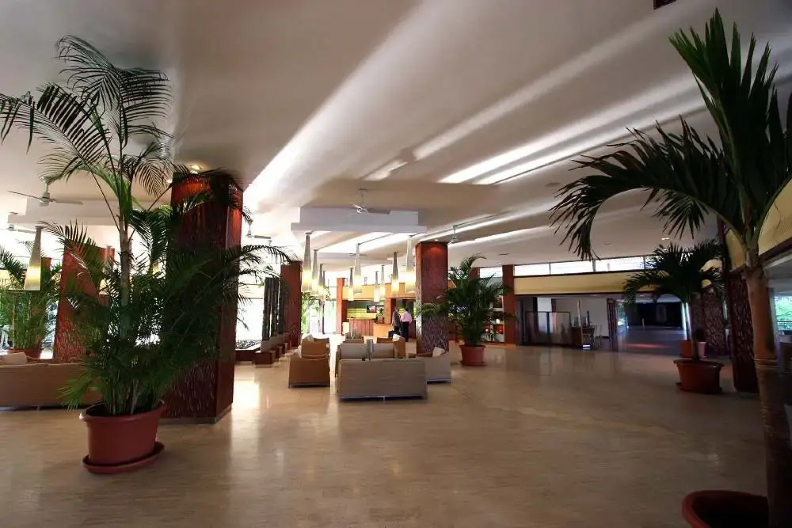 Sofitel Tahiti Maeva Beach Resort