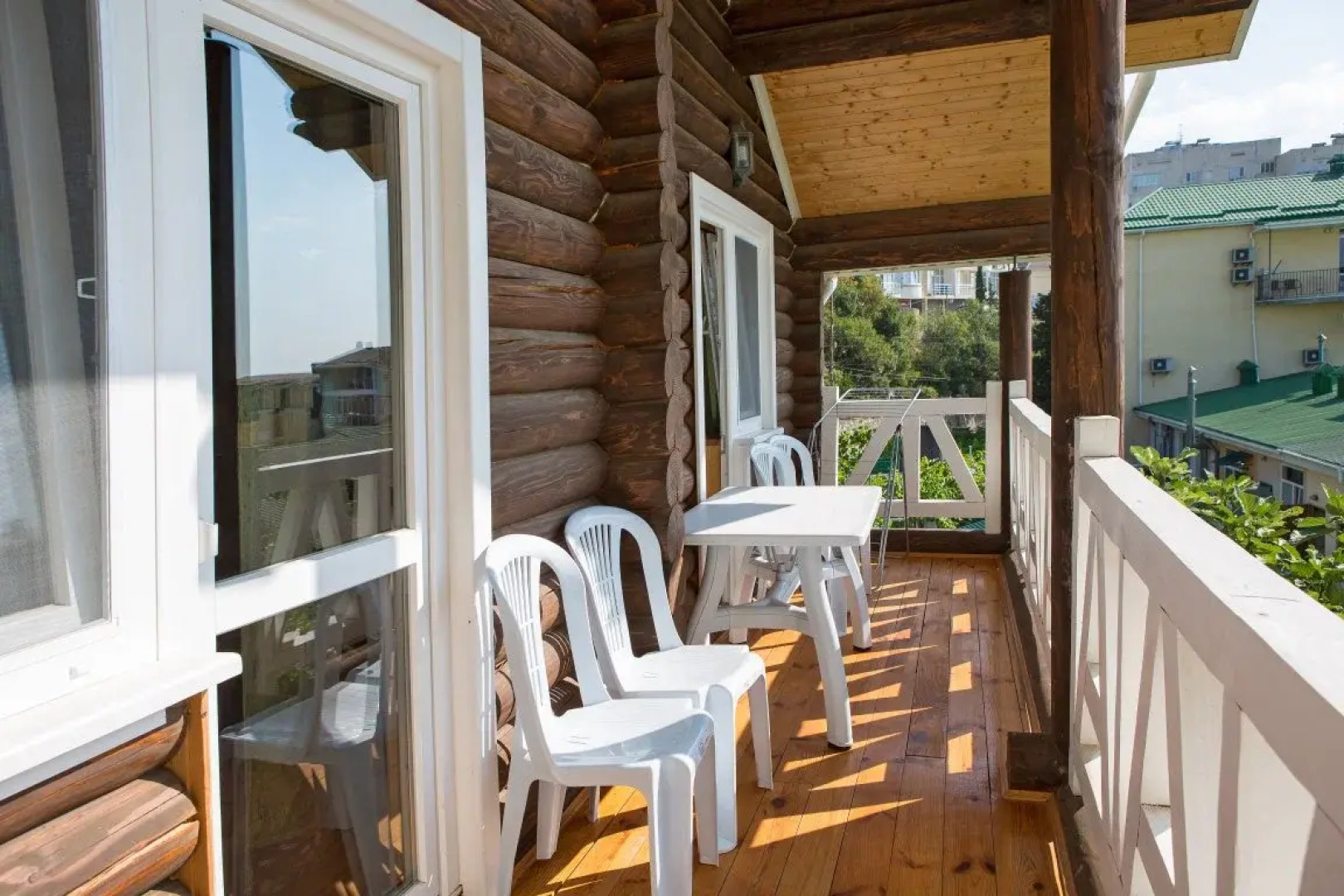 Derevyannyij Srub Guest House