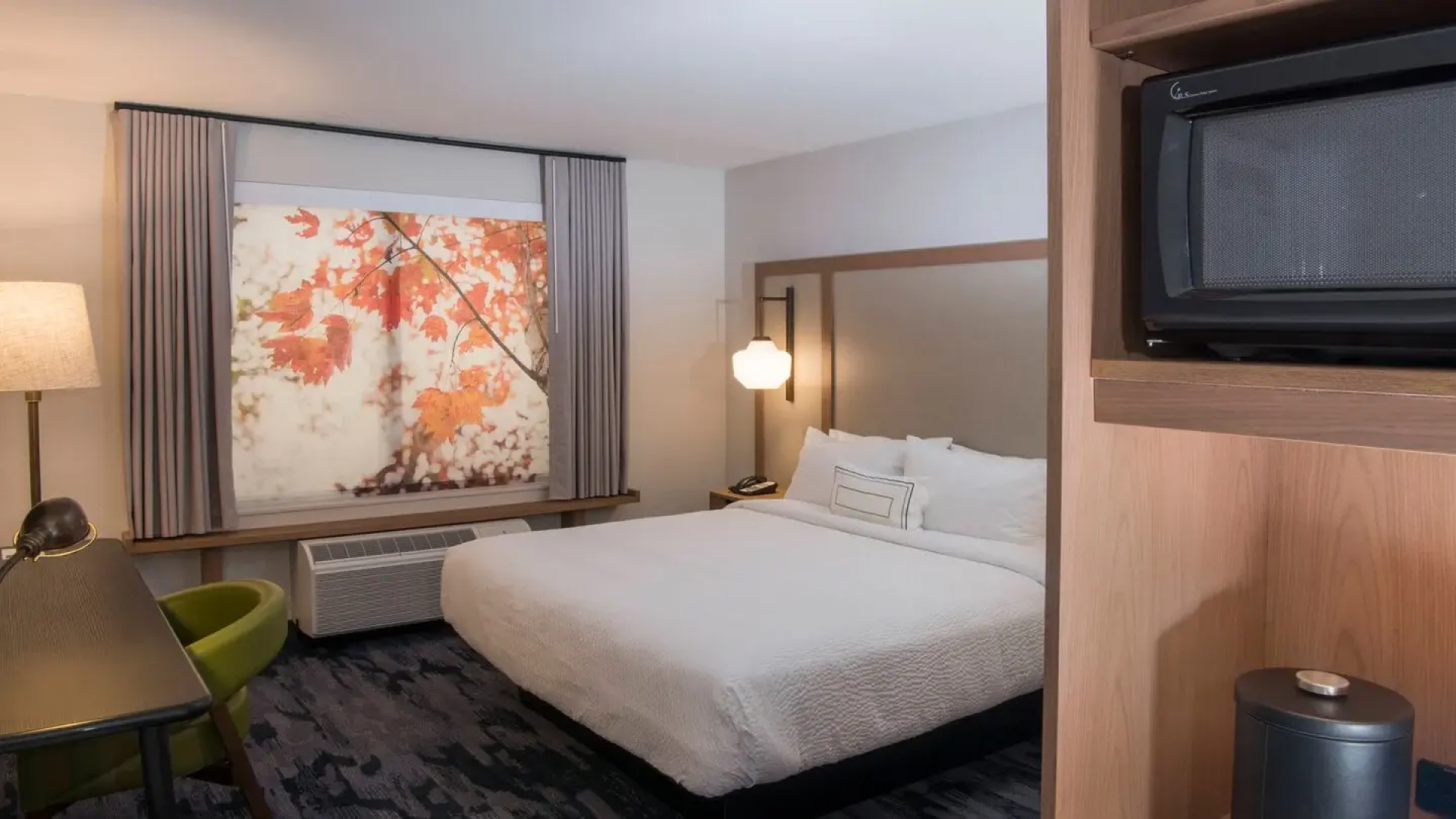 Fairfield Inn & Suites by Marriott Springfield Enfield