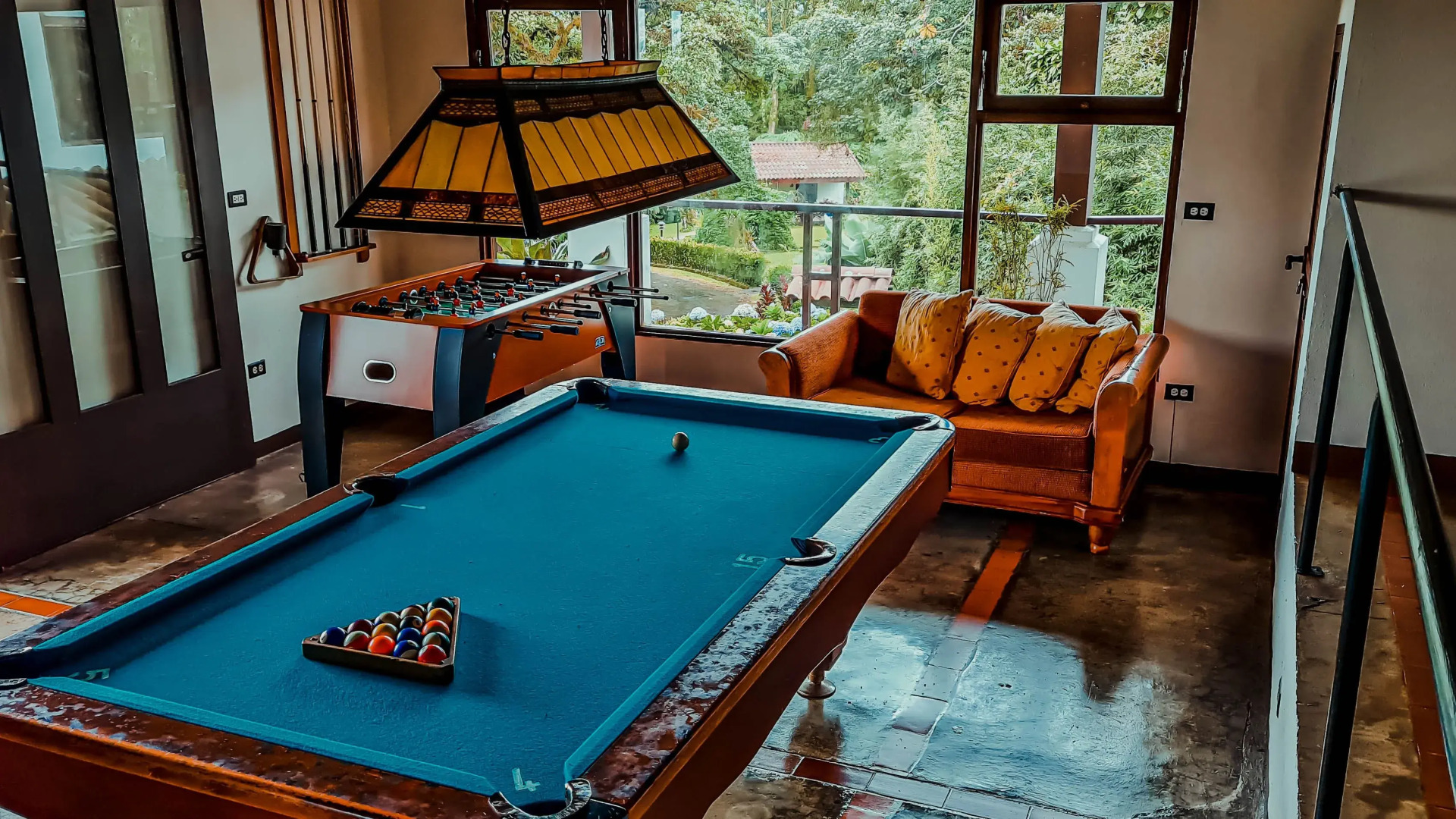 Villa Blanca Cloud Forest Hotel + Retreat