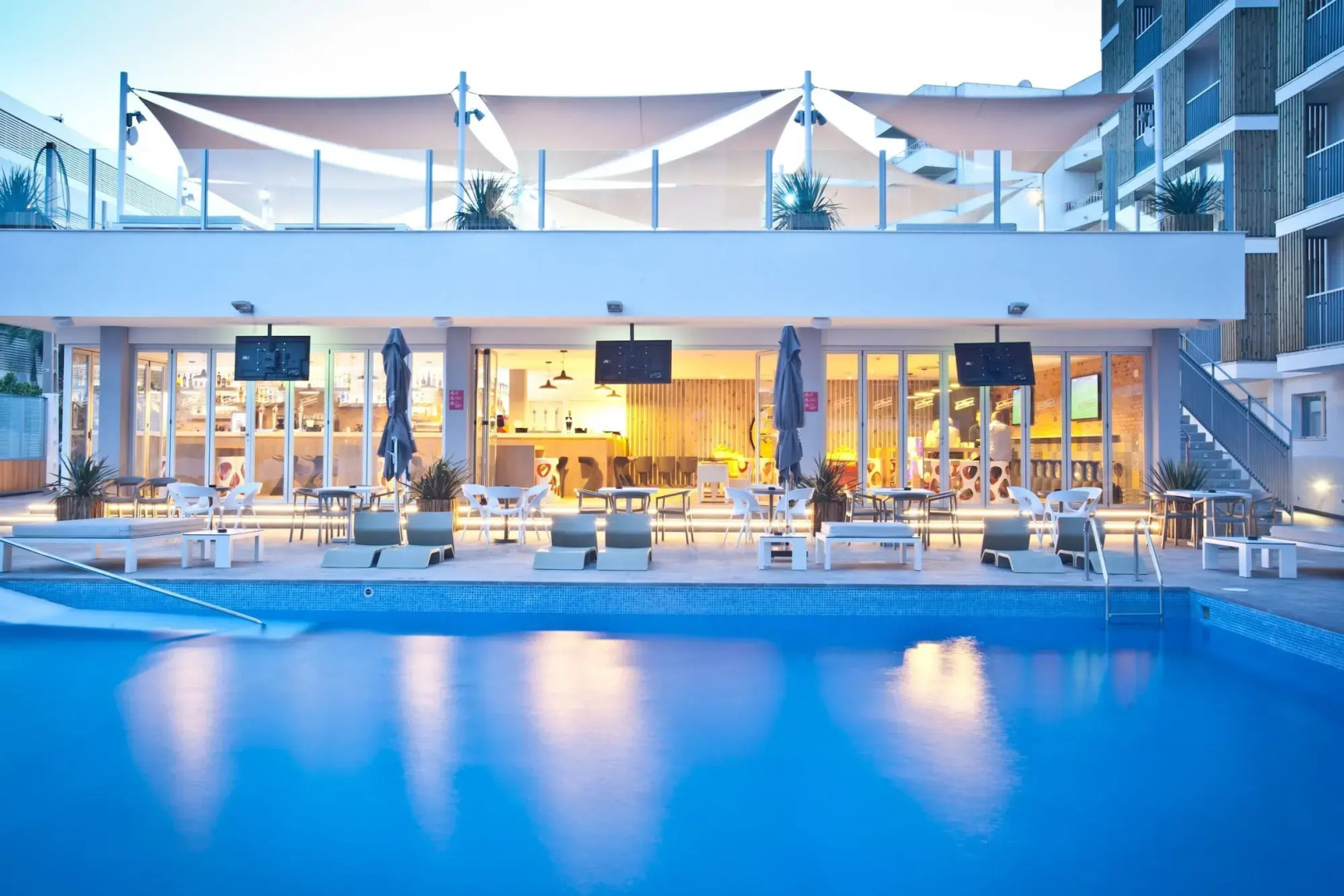 Апартаменты Ryans Ibiza - Adults Only