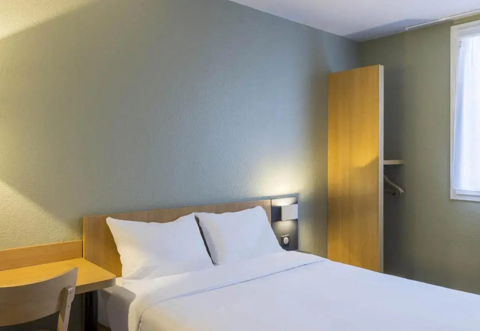 B&B HOTEL Auxerre Monéteau