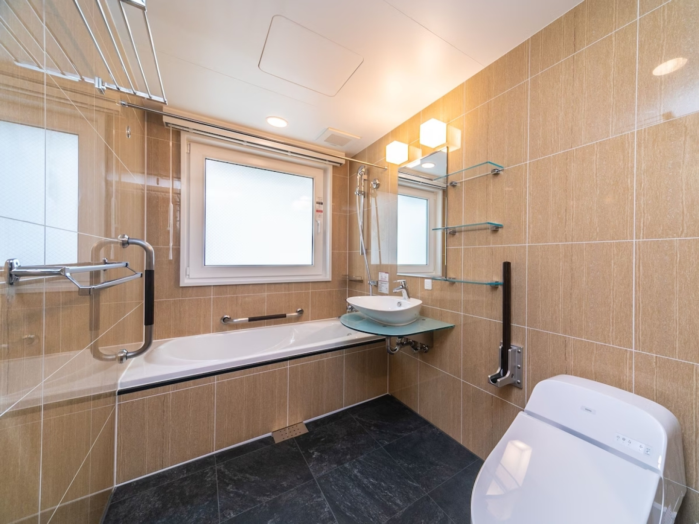 APA Hotel Osaka Temmabashi Ekimae