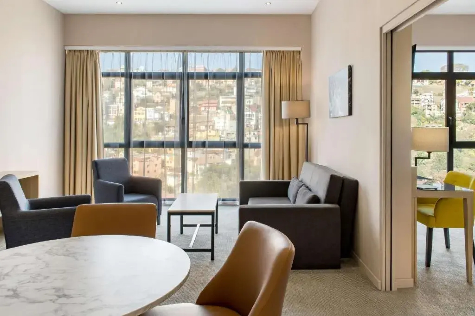 Radisson Serviced Apartments Antananarivo City Center 