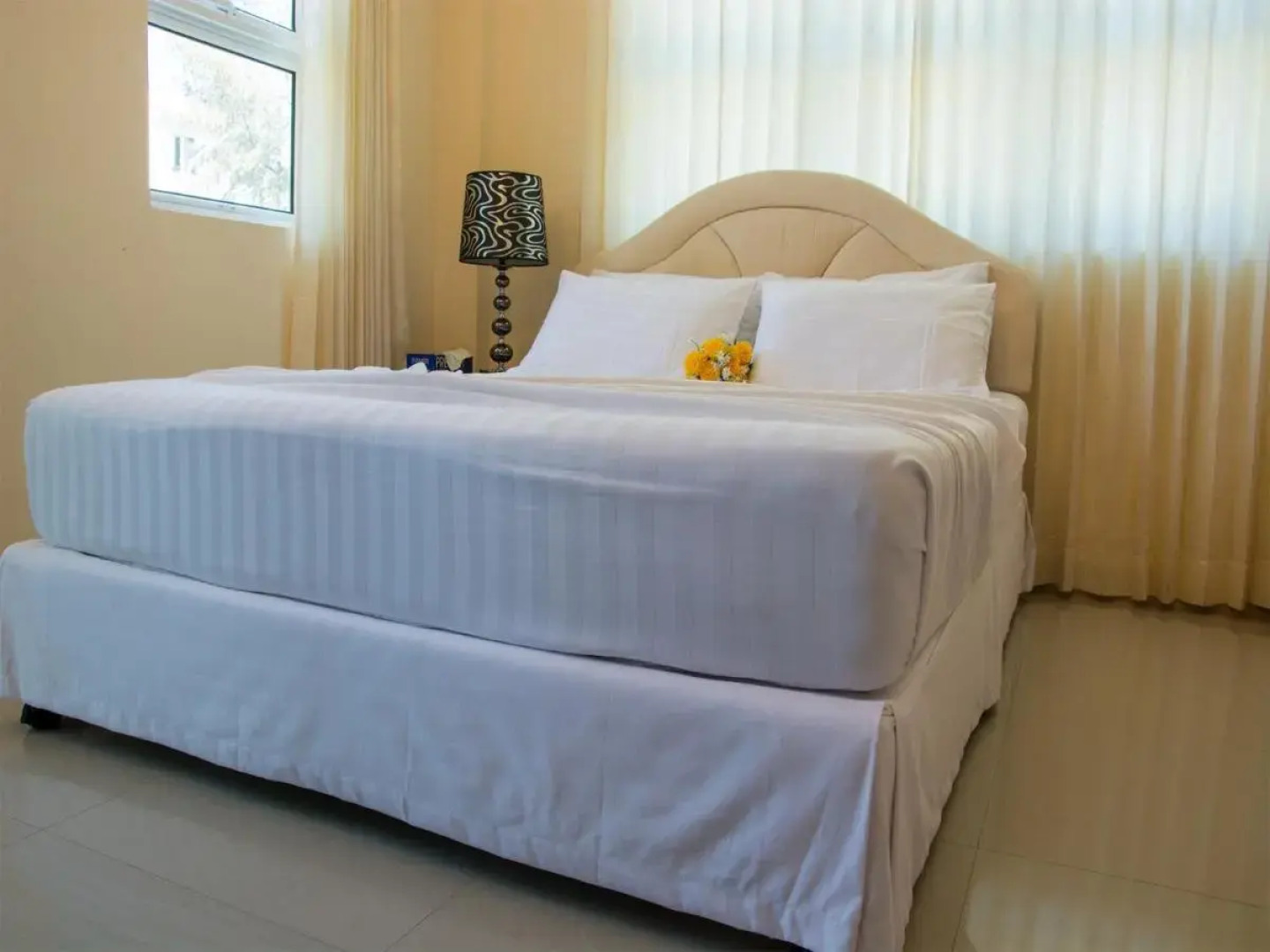 Отель Beach Palace