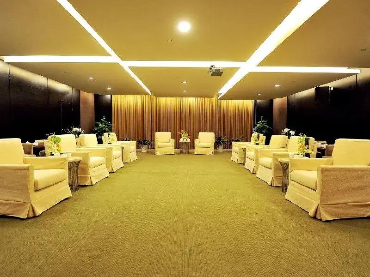 Liyang Hentique Resort & Spa Villa