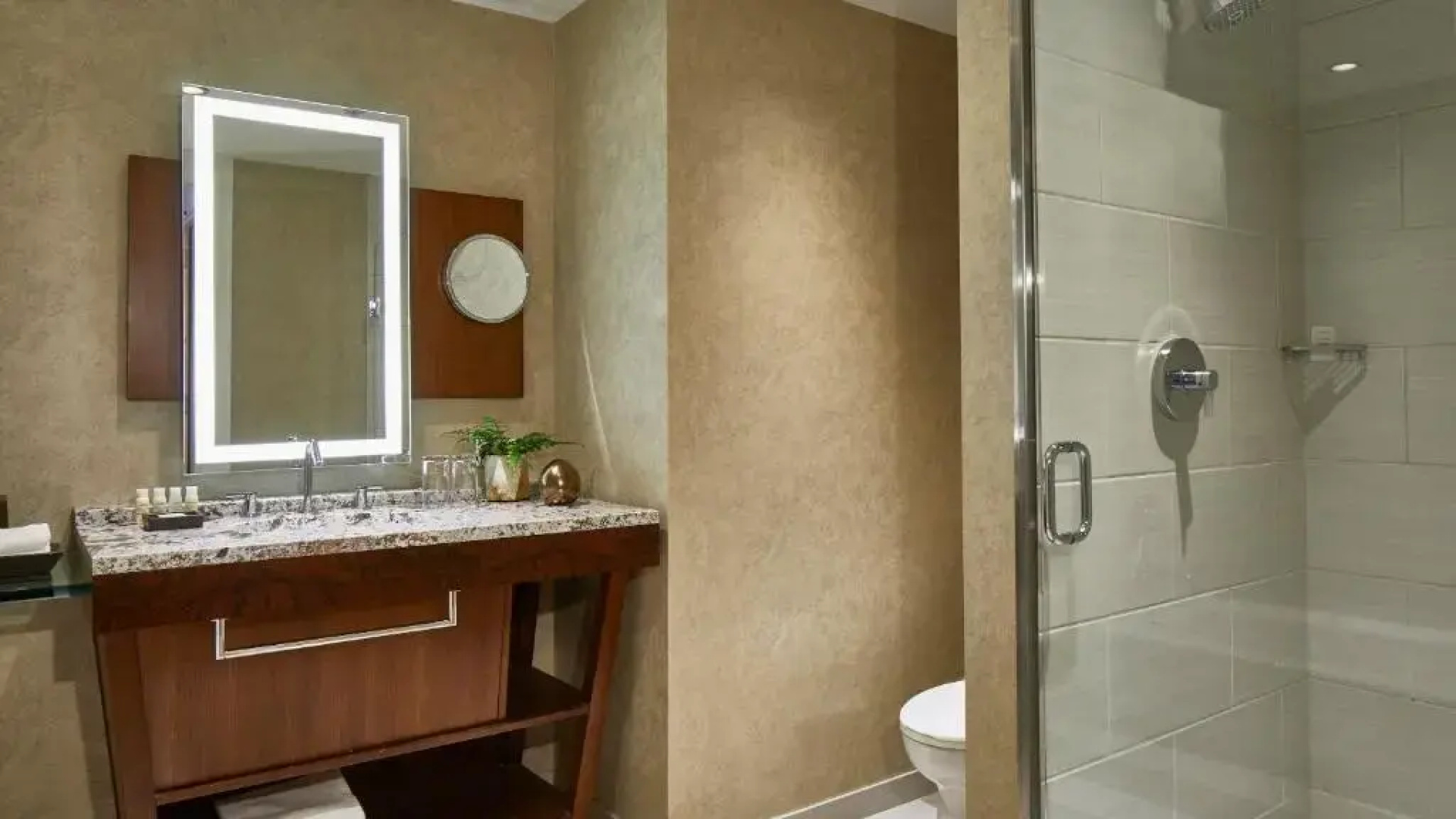 Renaissance Atlanta Midtown Hotel