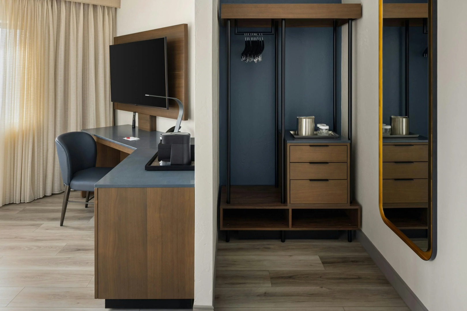 Oshkosh Marriott Waterfront Hotel & Convention Center