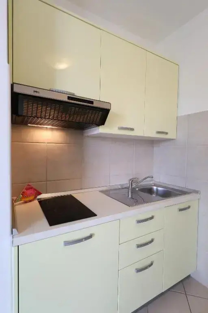 Villa Pino with Jacuzzi