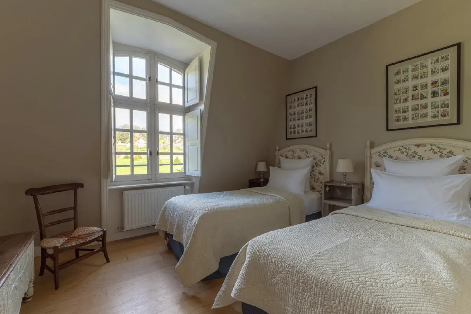 Le Château d Etoges