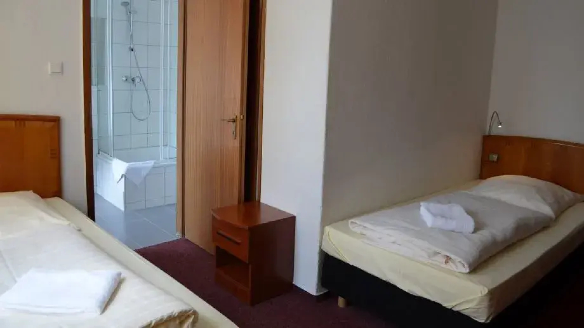 Hotel Charlton