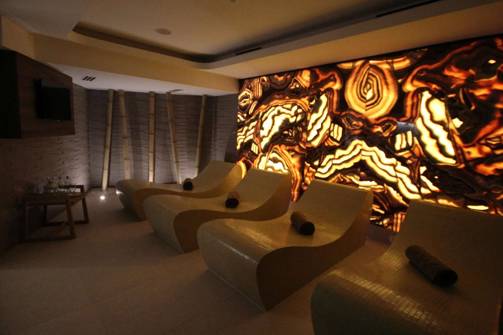 New Egreta Resort