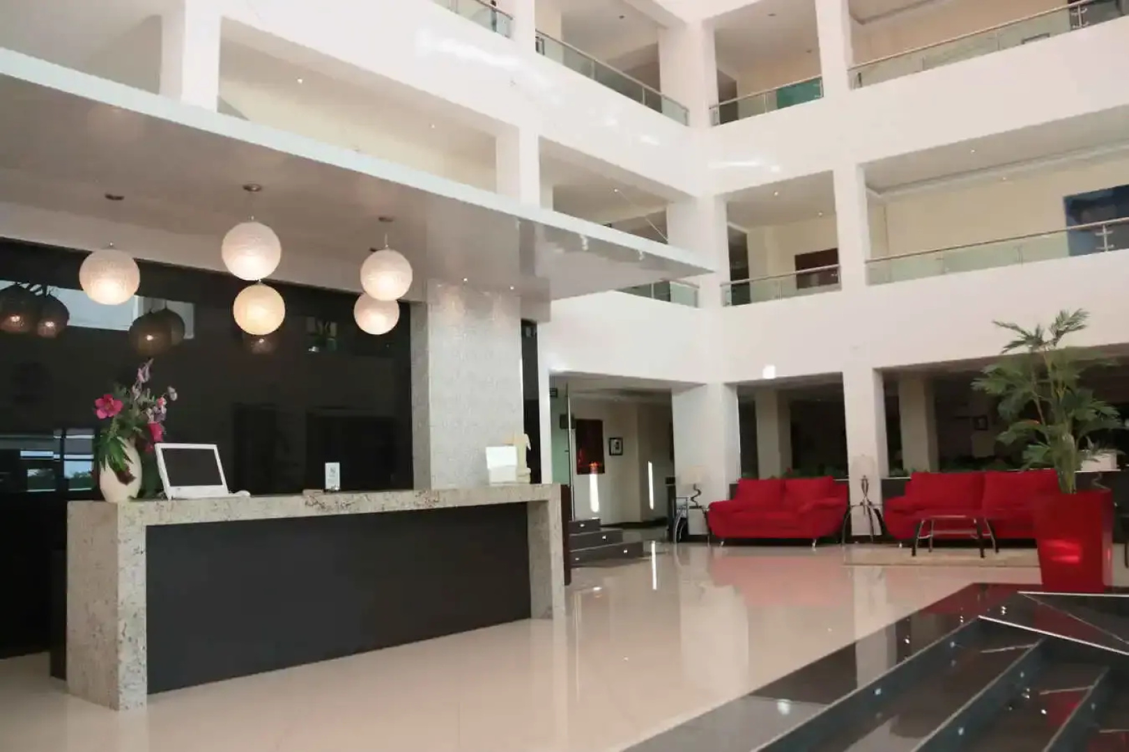 Hotel Two Select