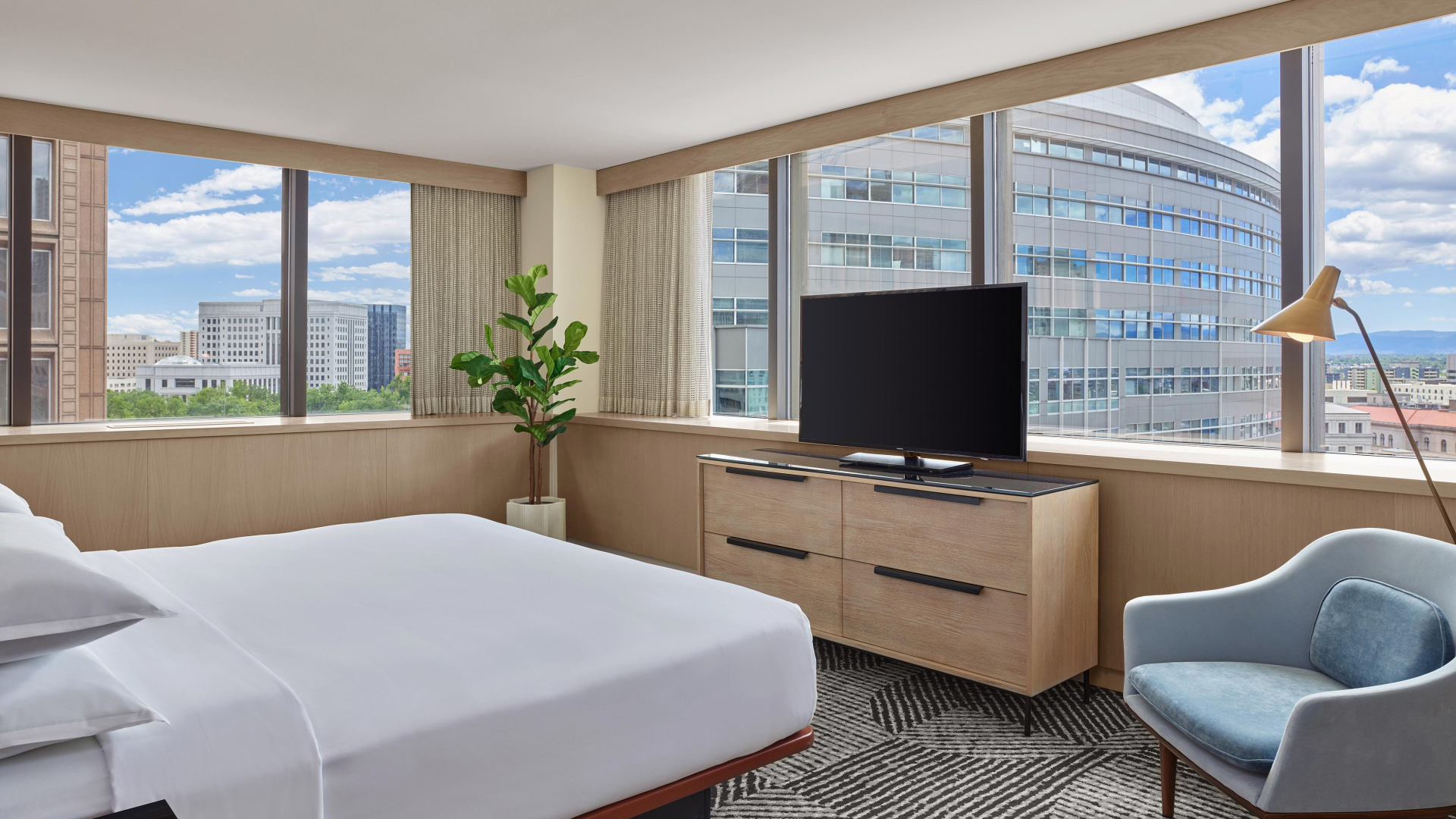 Sheraton Denver Downtown Hotel