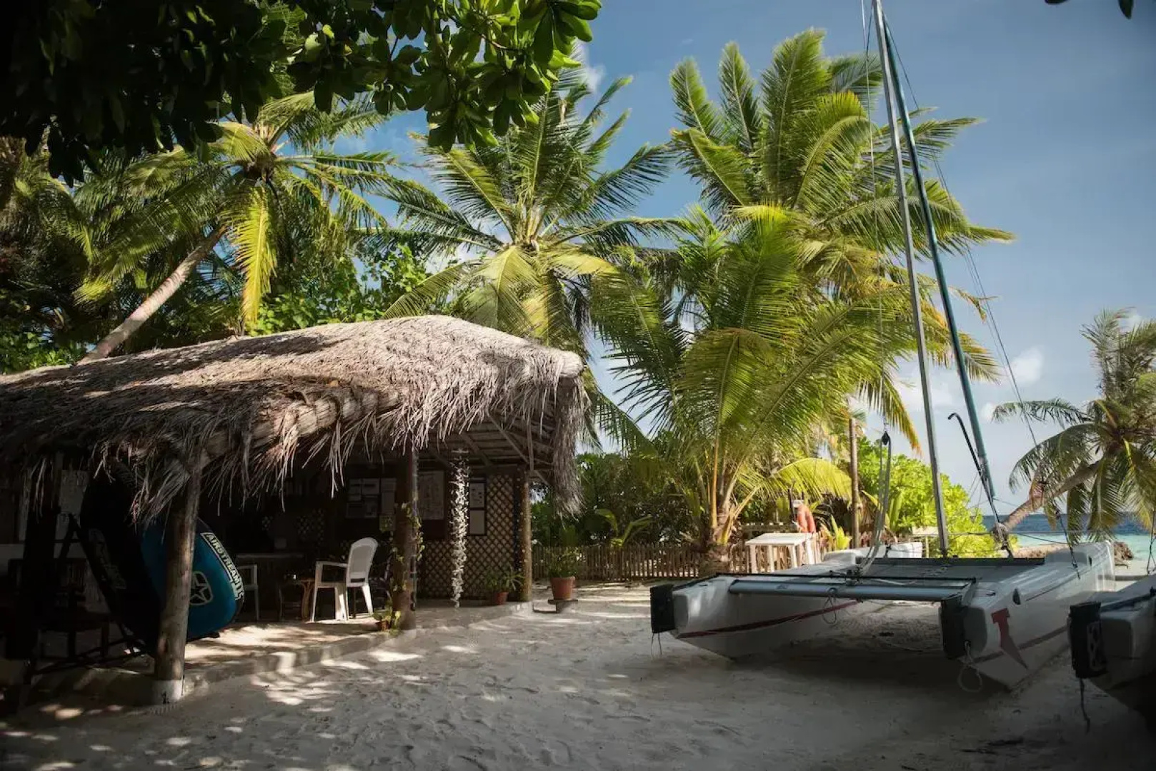 Курорт Biyadhoo Island