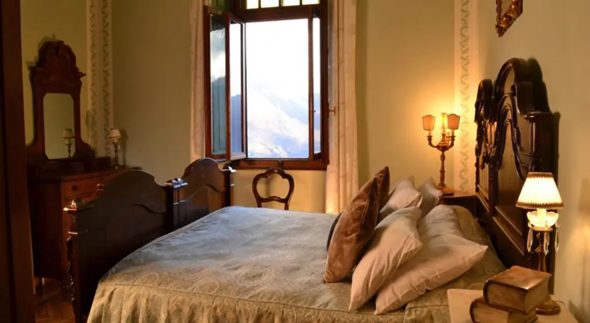Bellagio Villa Montanina lake Como hillside