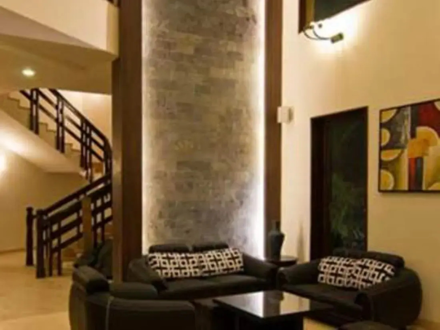 Nagoa Grande Resort and Spa