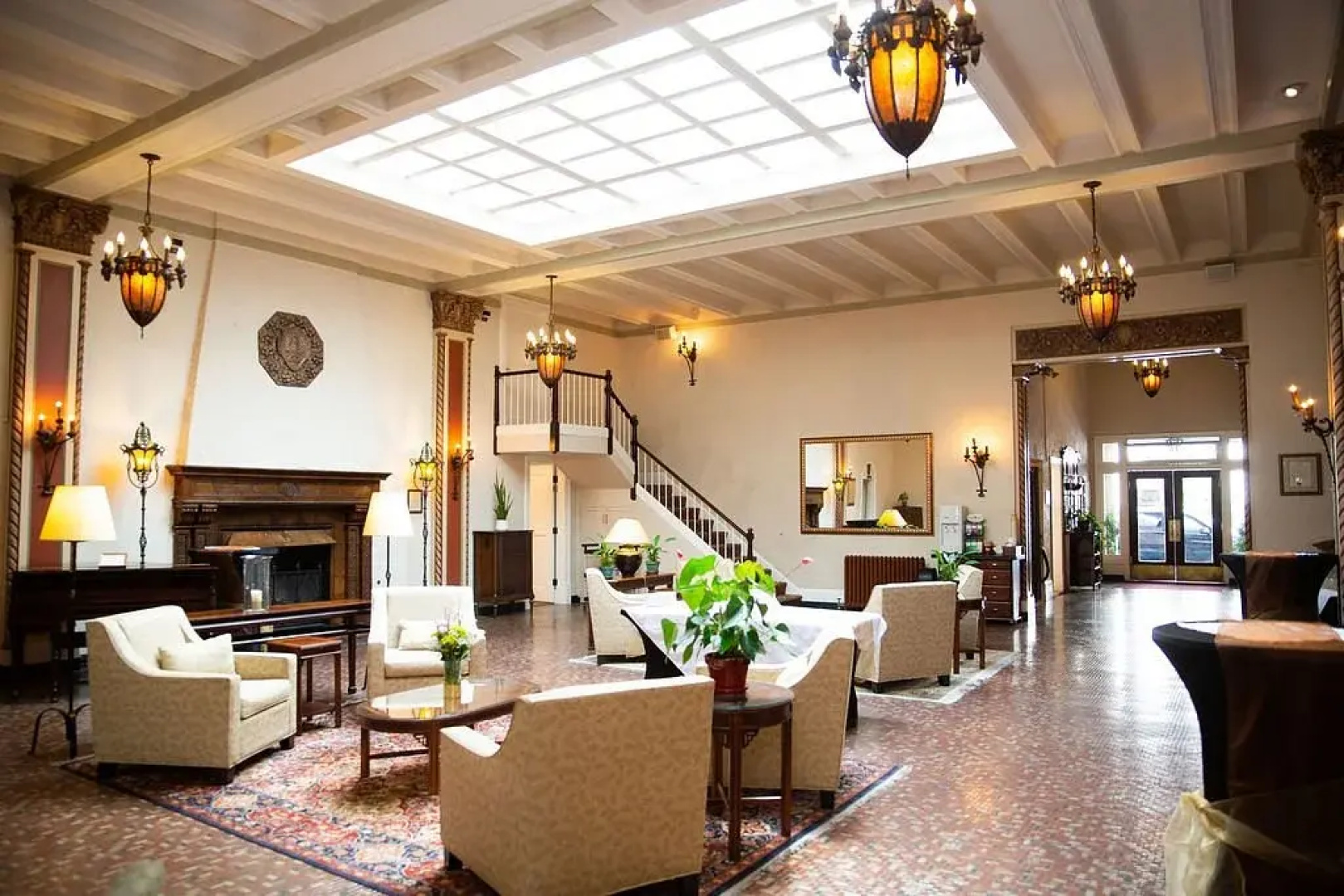The Cardinal Hotel