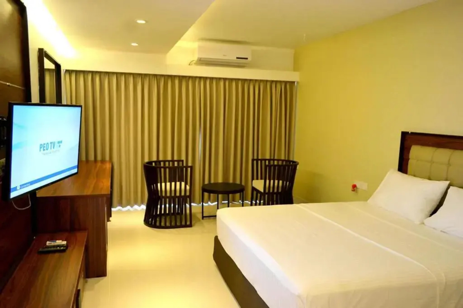 Good Wood Airport Hotel