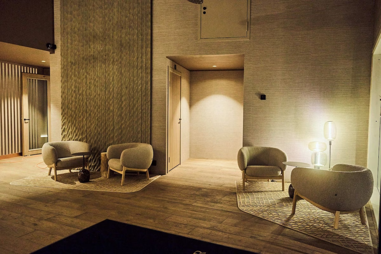 Balder Luxury Lodge & Glass Igloos