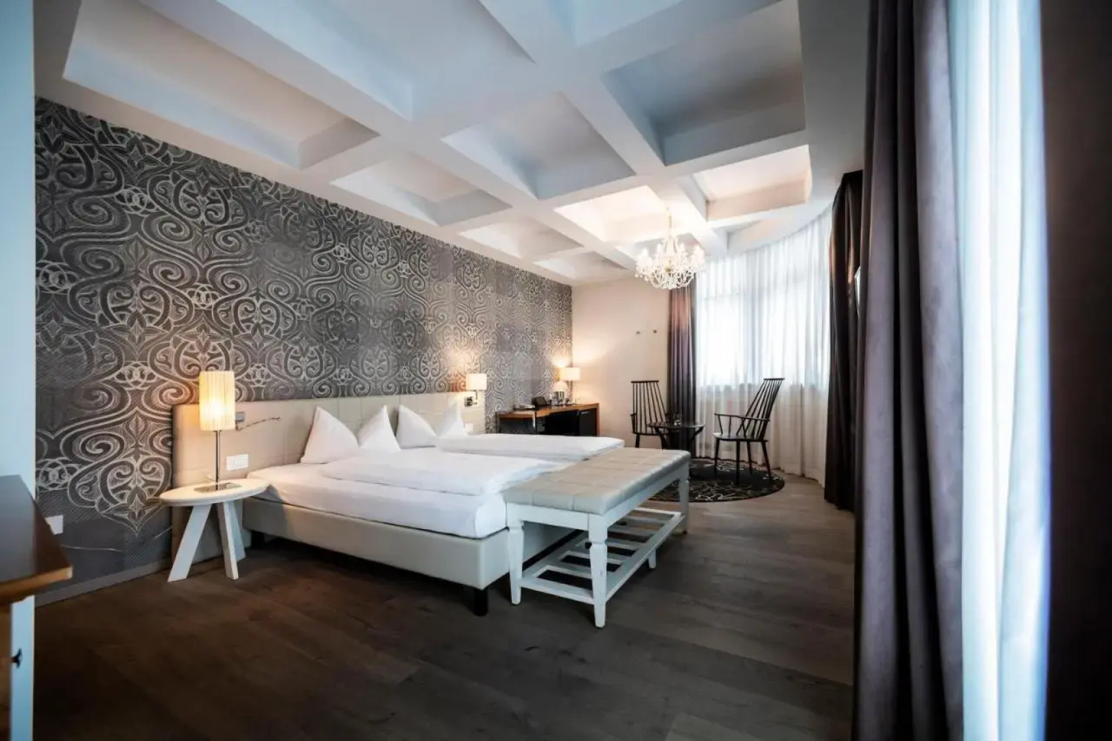 Post Hotel