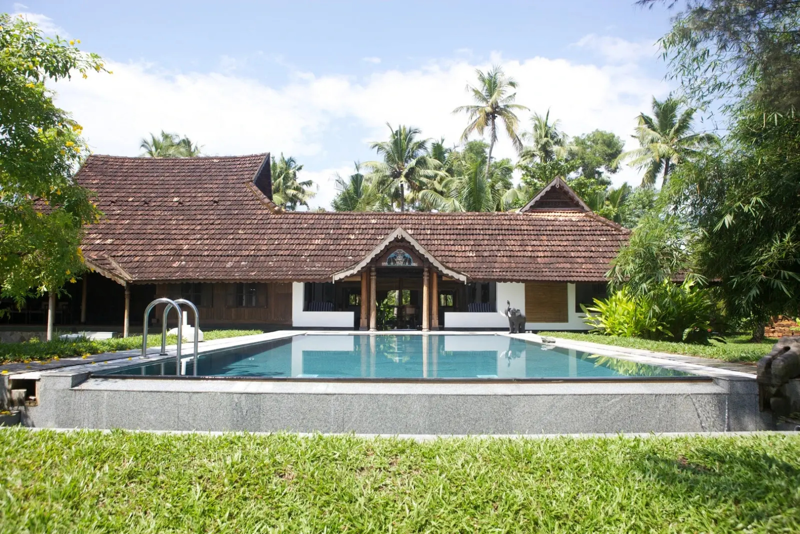 Vaamika Island