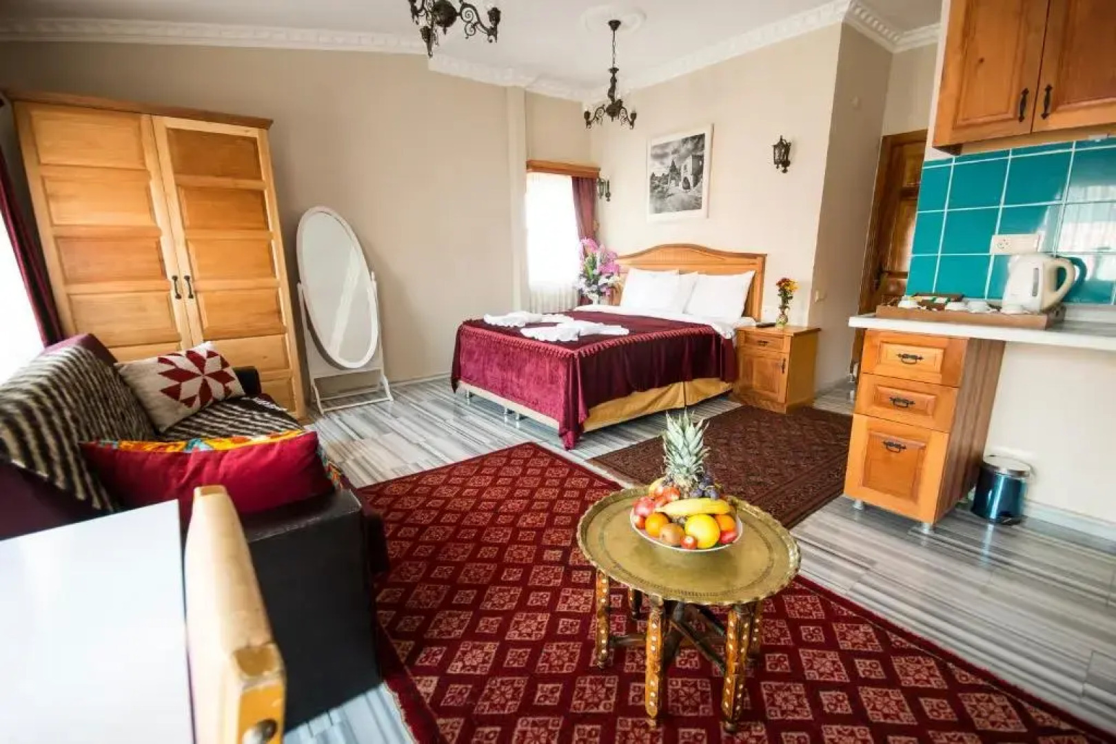 Sultan Corner Suites