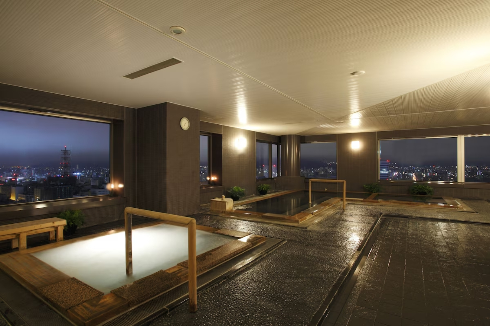 Отель JR Tower Nikko Sapporo